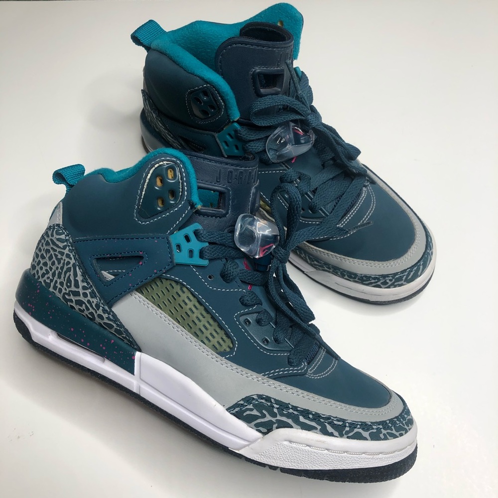 Nike Air Jordan Spike Lee 40 Kids Basketball Shoes